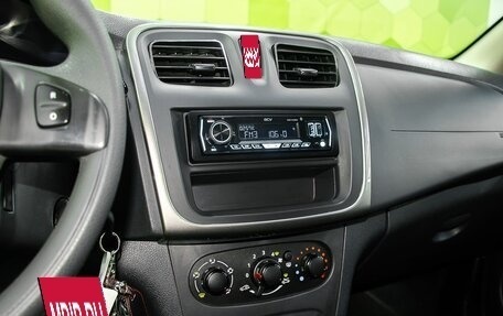 Renault Sandero II рестайлинг, 2018 год, 1 000 000 рублей, 19 фотография