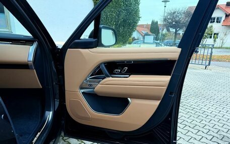 Land Rover Range Rover IV рестайлинг, 2025 год, 20 950 000 рублей, 15 фотография