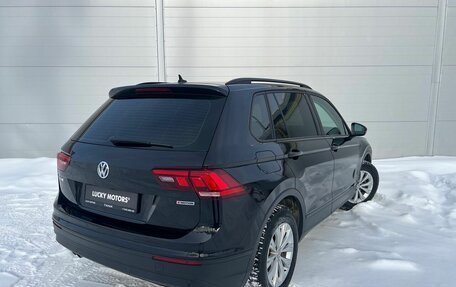 Volkswagen Tiguan II, 2020 год, 2 734 000 рублей, 8 фотография