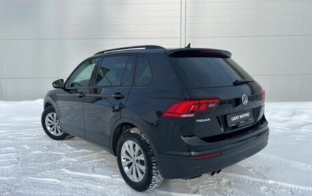 Volkswagen Tiguan II, 2020 год, 2 734 000 рублей, 6 фотография