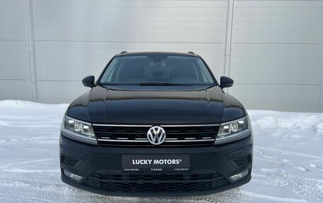 Volkswagen Tiguan II, 2020 год, 2 734 000 рублей, 2 фотография