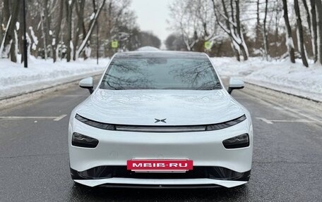 Xpeng P7, 2021 год, 3 700 000 рублей, 2 фотография