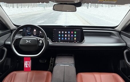 Xpeng P7, 2021 год, 3 700 000 рублей, 13 фотография