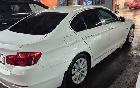BMW 5 серия, 2013 год, 1 900 000 рублей, 6 фотография