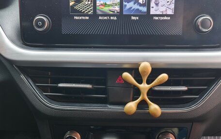 Skoda Rapid II, 2021 год, 2 180 000 рублей, 18 фотография