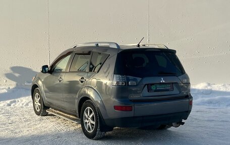 Mitsubishi Outlander III рестайлинг 3, 2008 год, 785 000 рублей, 5 фотография