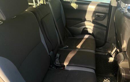 Mitsubishi Outlander III рестайлинг 3, 2008 год, 785 000 рублей, 11 фотография