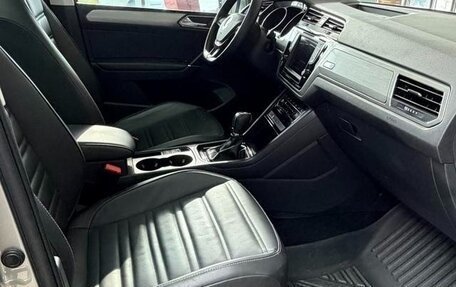 Volkswagen Touran III, 2021 год, 1 540 000 рублей, 10 фотография