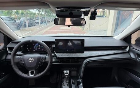 Toyota Camry, 2025 год, 3 200 000 рублей, 9 фотография