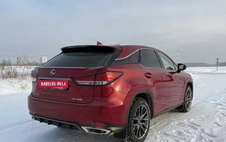 Lexus RX IV рестайлинг, 2021 год, 6 800 000 рублей, 3 фотография