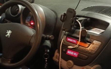 Peugeot 107 I рестайлинг, 2007 год, 300 000 рублей, 1 фотография