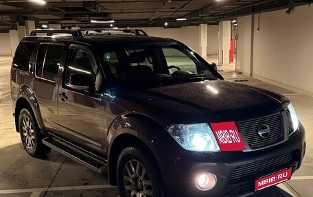 Nissan Pathfinder, 2011 год, 1 500 000 рублей, 1 фотография