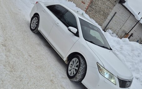 Toyota Camry, 2011 год, 1 490 000 рублей, 2 фотография