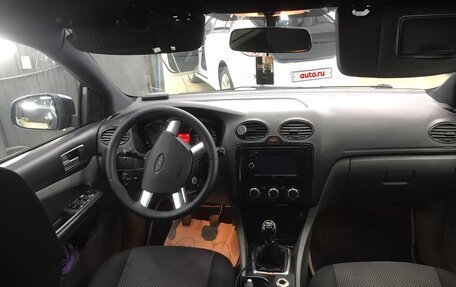 Ford Focus II рестайлинг, 2010 год, 550 000 рублей, 2 фотография