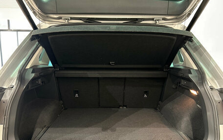 Volkswagen Tiguan II, 2019 год, 2 449 000 рублей, 12 фотография