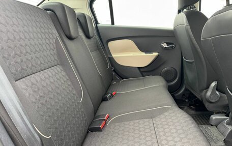 Renault Logan II, 2016 год, 798 111 рублей, 11 фотография