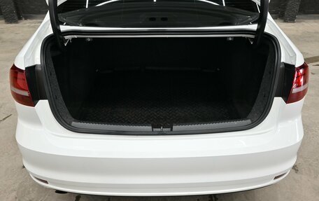 Volkswagen Jetta VI, 2016 год, 1 300 000 рублей, 6 фотография