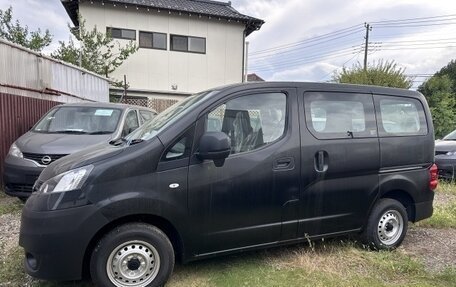 Nissan NV200, 2022 год, 1 650 000 рублей, 2 фотография