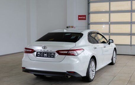 Toyota Camry, 2019 год, 2 925 000 рублей, 6 фотография