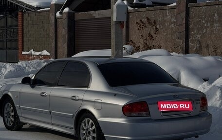 Hyundai Sonata IV рестайлинг, 2007 год, 880 000 рублей, 4 фотография