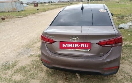 Hyundai Solaris II рестайлинг, 2018 год, 1 100 000 рублей, 2 фотография