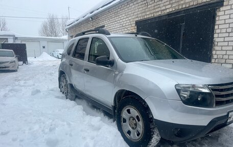 Renault Duster I рестайлинг, 2015 год, 850 000 рублей, 2 фотография