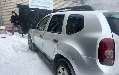 Renault Duster I рестайлинг, 2015 год, 850 000 рублей, 4 фотография
