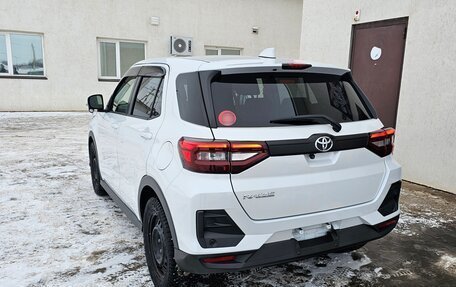 Toyota Raize I, 2021 год, 1 540 000 рублей, 4 фотография