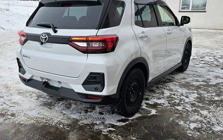 Toyota Raize I, 2021 год, 1 540 000 рублей, 6 фотография