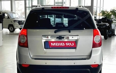 Chevrolet Captiva I, 2010 год, 650 000 рублей, 5 фотография