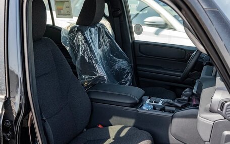 Toyota Land Cruiser Prado, 2026 год, 8 700 000 рублей, 9 фотография