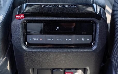 Toyota Land Cruiser Prado, 2026 год, 8 700 000 рублей, 15 фотография