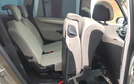 Citroen C4 Picasso II рестайлинг, 2008 год, 640 000 рублей, 15 фотография