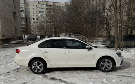 Volkswagen Jetta VI, 2015 год, 1 100 000 рублей, 7 фотография