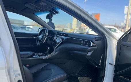 Toyota Camry, 2020 год, 2 960 000 рублей, 19 фотография