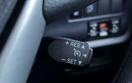 Toyota Noah III, 2015 год, 1 849 000 рублей, 18 фотография