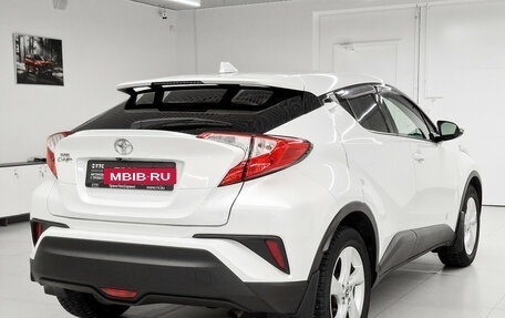 Toyota C-HR I рестайлинг, 2018 год, 2 301 000 рублей, 6 фотография