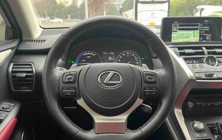 Lexus NX I, 2021 год, 2 950 000 рублей, 12 фотография