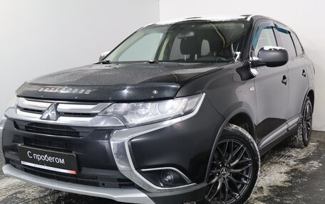 Mitsubishi Outlander III рестайлинг 3, 2018 год, 1 349 000 рублей, 3 фотография