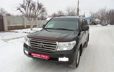 Toyota Land Cruiser 200, 2010 год, 2 550 000 рублей, 7 фотография