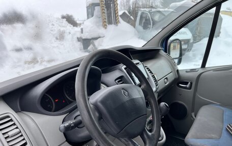 Renault Trafic, 2010 год, 1 490 000 рублей, 10 фотография