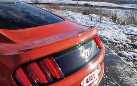 Ford Mustang VI рестайлинг, 2016 год, 3 000 000 рублей, 4 фотография