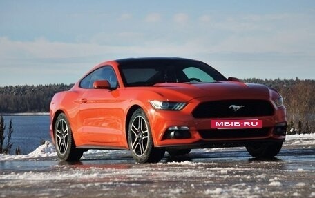 Ford Mustang VI рестайлинг, 2016 год, 3 000 000 рублей, 3 фотография