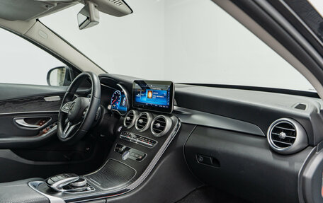 Mercedes-Benz C-Класс, 2019 год, 2 990 000 рублей, 13 фотография