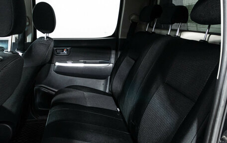 Toyota Hilux VII, 2014 год, 1 399 585 рублей, 10 фотография