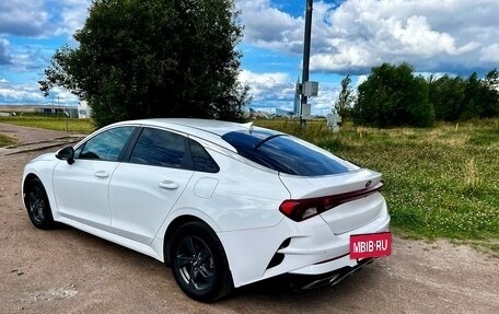 KIA K5, 2020 год, 1 670 000 рублей, 2 фотография