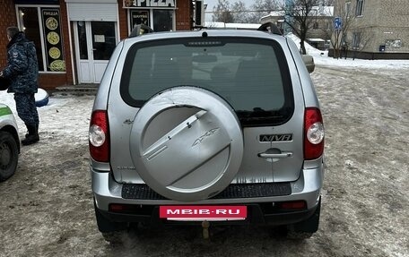 Chevrolet Niva I рестайлинг, 2016 год, 533 000 рублей, 4 фотография