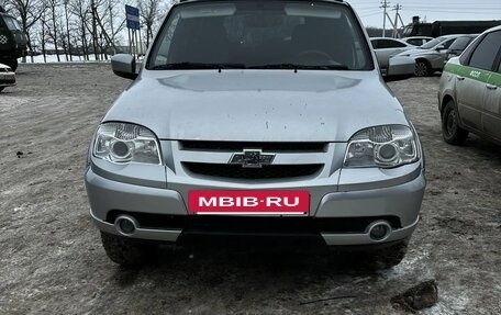 Chevrolet Niva I рестайлинг, 2016 год, 533 000 рублей, 3 фотография
