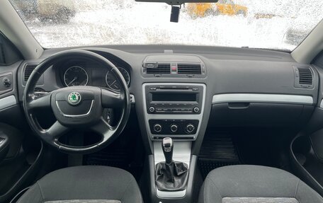 Skoda Octavia, 2011 год, 650 000 рублей, 17 фотография