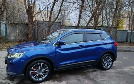 Geely Coolray I, 2022 год, 1 650 000 рублей, 3 фотография